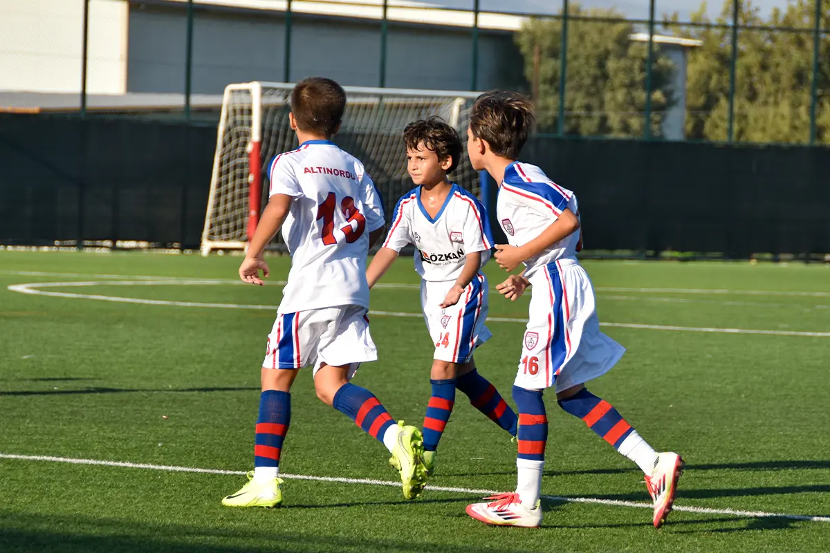 E.F.A. BAKÜ U10 TAKIMI İLE ÖZEL MAÇ
